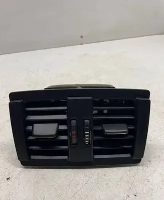 BMW 3 F30 F35 F31 Rear air vent grill 926535001 9207330 64229207330