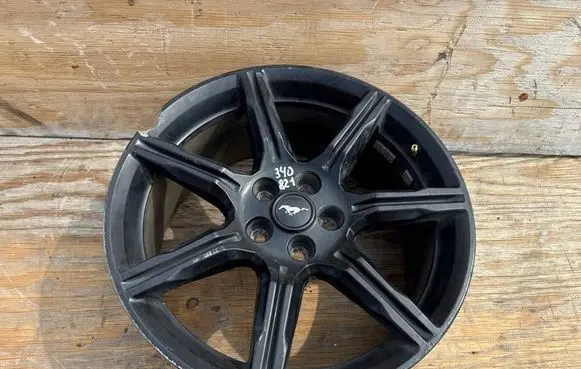 Ford Mustang VI R19 carbon fiber rim JR3Z1007F