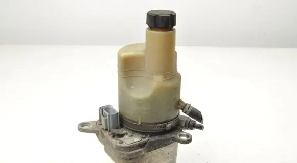 Volvo V50 Power steering pump 31317307