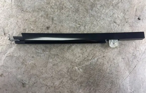 Mercedes-Benz S W221 Rear door windshield rail 2217300119