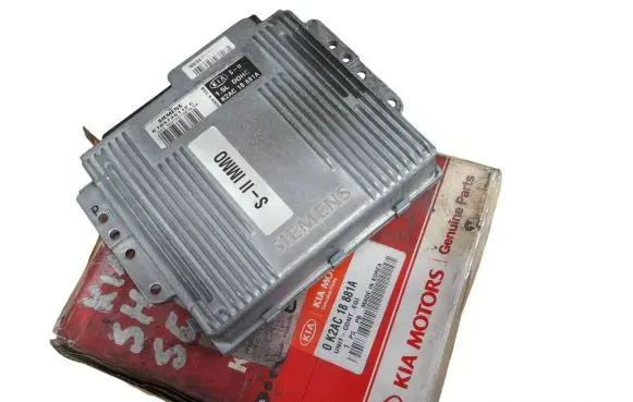 KIA Shuma Engine control unit/module 0K2AC18881A