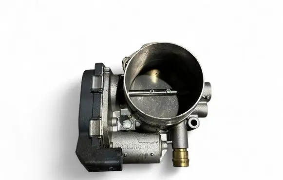 BMW X4 F26 Throttle valve 7597871