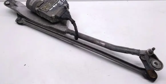 Audi A8 S8 D3 4E Front wiper linkage and motor 4E1955119B