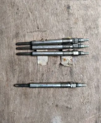 Chrysler Grand Voyager IV Glow plug 0250202038 05066840AA