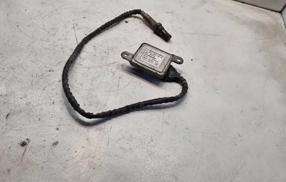 Mercedes-Benz CLS C219 Lambda probe sensor A0035428818 080915049006 5WK96606A