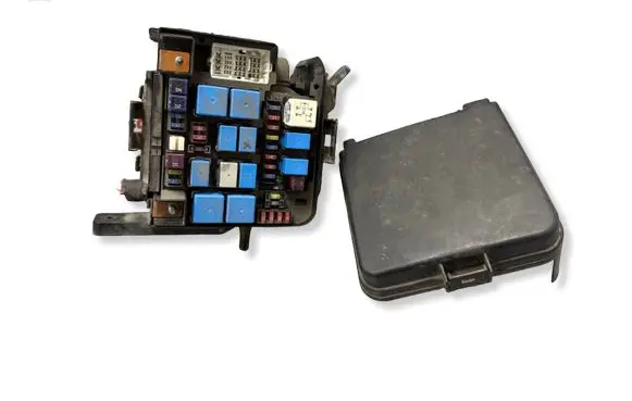 Hyundai i30 Fuse module FDH201105250273 912032R021
