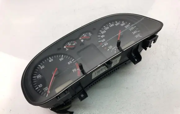 Volkswagen Golf IV Speedometer (instrument cluster) 1J0919861D