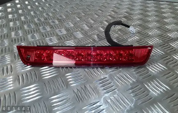 Hyundai ix35 Third/center stoplight 927002Y0