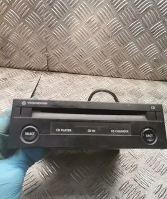 Volkswagen PASSAT B6 CD/DVD changer 1j0035119c