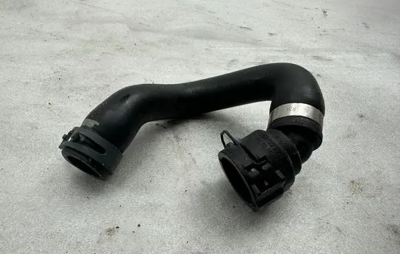 Audi A5 Engine coolant pipe/hose 8W0819332E 153098