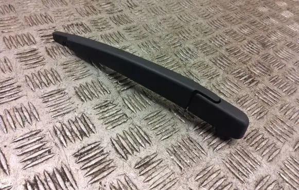 Nissan Juke II F16 Rear wiper blade arm 19757b