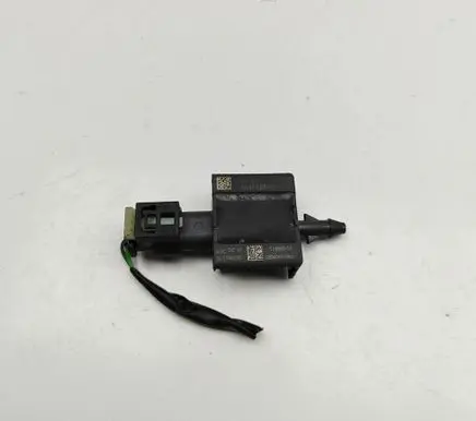 BMW X1 F48 F49 Airbag deployment crash/impact sensor 5A4FA99