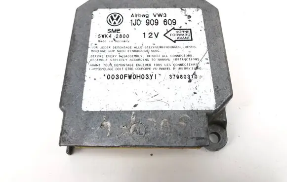 Volkswagen Golf IV Airbag control unit/module 1J0909609