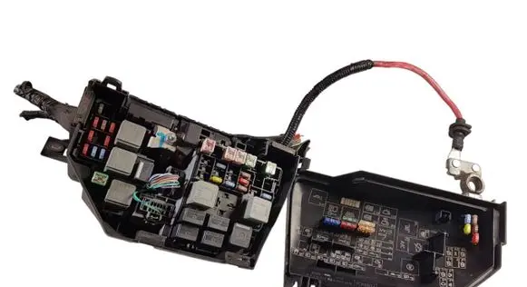Land Rover Freelander 2 - LR2 Fuse box set 6G9T14A076PA 6G9T14A076CA 6G9T14A067AB