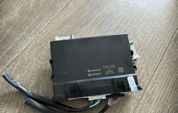 Toyota bZ4X Other devices 886B042050