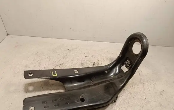 Mercedes-Benz SLK R172 Radiator mount bracket A1726280200