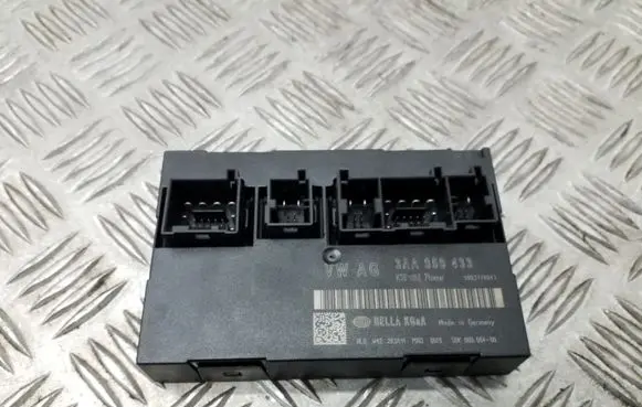 Volkswagen PASSAT B7 Comfort/convenience module 3AA959433