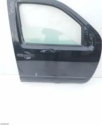 Nissan Navara Front door