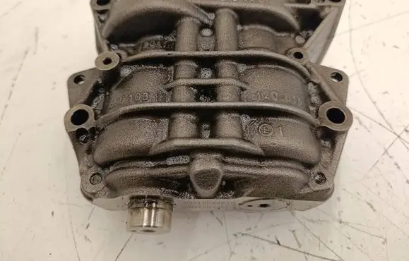 Mercedes-Benz C W204 Balance shaft A6460100238