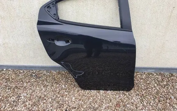 Mazda 2 Rear door 