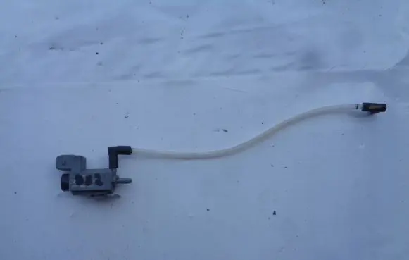 Porsche Panamera (970) Vacuum valve 7PP906283