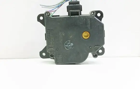 Toyota Avensis Verso Air flap motor/actuator 0637008600 10C2800