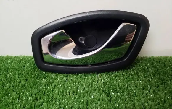 Opel Vivaro Front door interior handle 806700006R