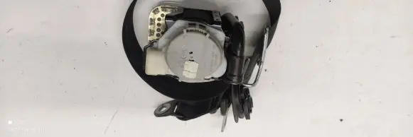 Audi A5 8T 8F Front seatbelt 3066322