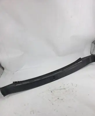 Audi A8 S8 D2 4D Trunk/boot sill cover protection 4D0863471B