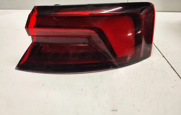 Audi A5 Rear/tail lights 8W6945092H 636030