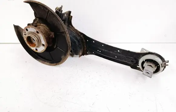 Volvo XC60 Rear wheel hub spindle/knuckle 7G915A968VAE