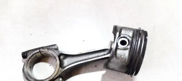 Skoda Fabia Mk1 (6Y) Piston with connecting rod a411b