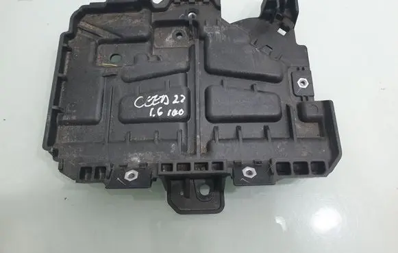 KIA Ceed Battery tray 37150J7600