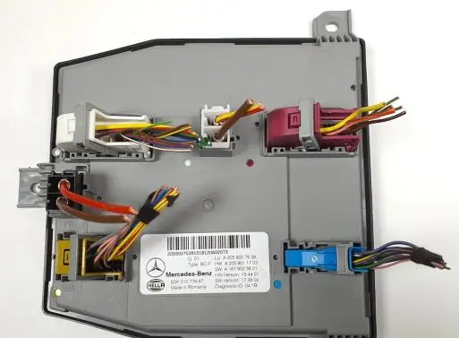Mercedes-Benz C W205 SAM control unit A2059007539