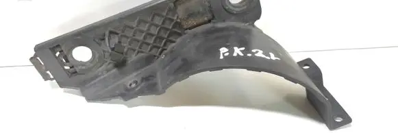 Land Rover Discovery 3 - LR3 Headlight/headlamp mounting bracket