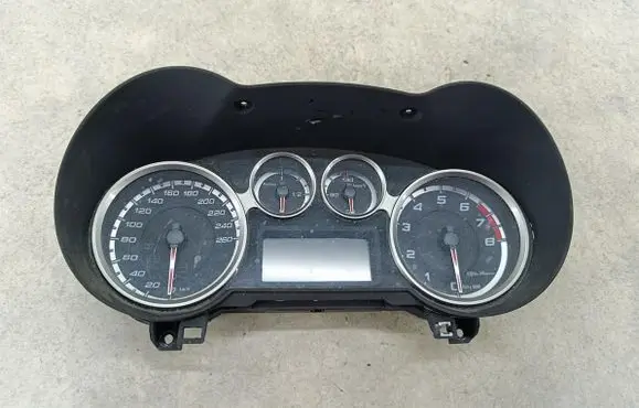 Alfa Romeo Mito Speedometer (instrument cluster) 50508526