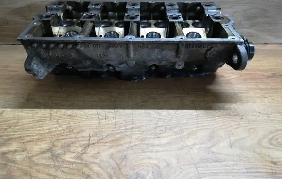 Seat Leon (1P) Engine head 038103373R