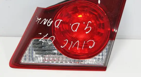 Honda Civic Tailgate rear/tail lights P5376R P6068R