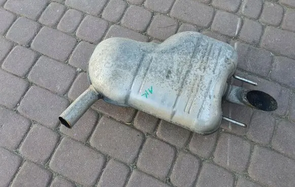 Muffler/silencer