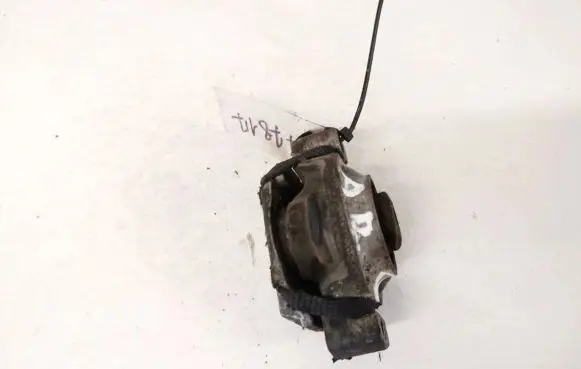 Audi A8 S8 D3 4E Engine mount bracket 4e0399151 4e03991519