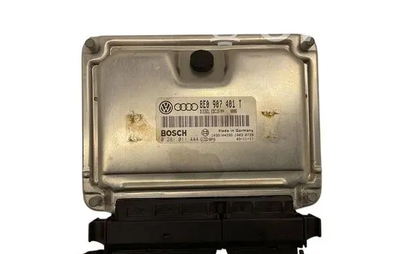 Volkswagen PASSAT B5.5 Engine control unit/module 0281011444 8E0907401T 1039S04295