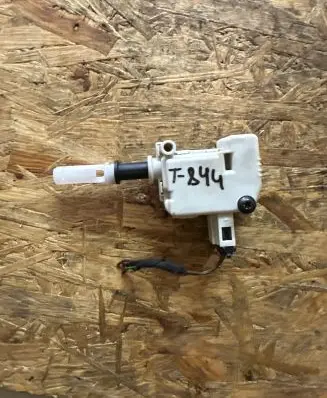 Porsche Cayenne (9PA) Tailgate boot lock/latch motor 7L5827761