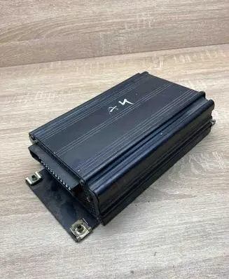 Audi A4 S4 B5 8D Sound amplifier 8D0035225A BOSE