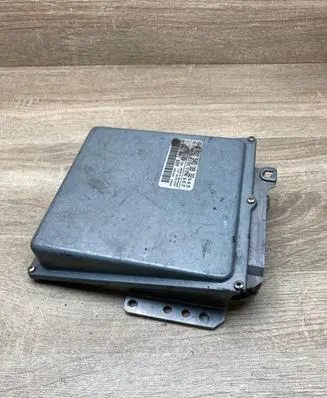 Mercedes-Benz E W210 Engine control unit/module ECU A0225453932 0281001620
