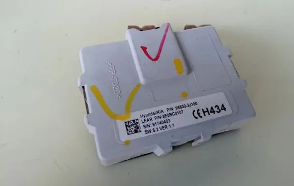 Hyundai ix 55 Tire pressure control unit 958003J100