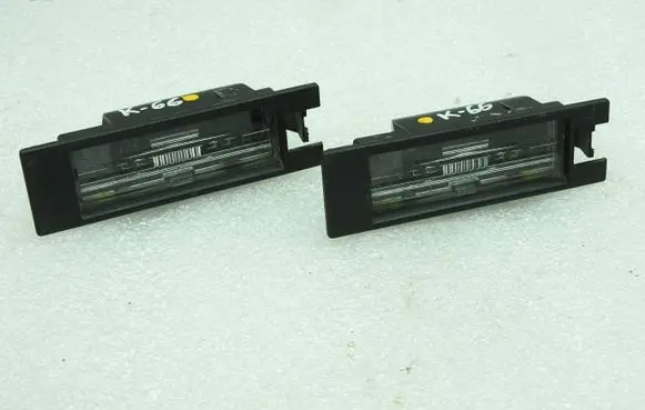 Opel Insignia A Number plate light 13251936