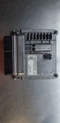 Skoda Octavia Mk3 (5E) Engine control unit/module 04L907445E