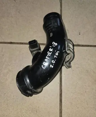 Volkswagen Crafter Turbo air intake inlet pipe/hose 2N0129654D