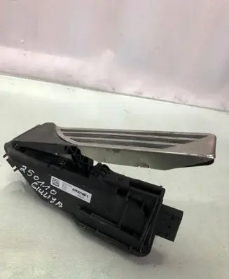 Alfa Romeo Giulia Accelerator throttle pedal 00505513370