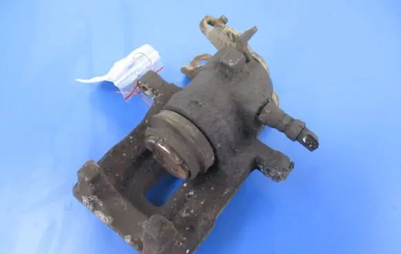 Alfa Romeo 156 Rear brake caliper